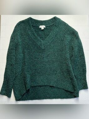 AVA + VIV Metallic Green Textured V‑Neck Sweater – Size 1X – P2P 27”